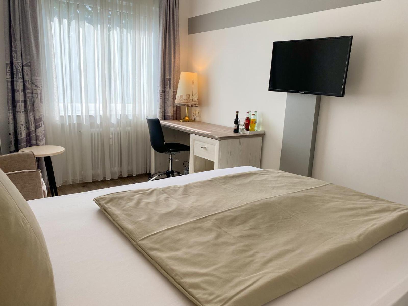 Hotel Angerland Garni ラーティンゲン エクステリア 写真
