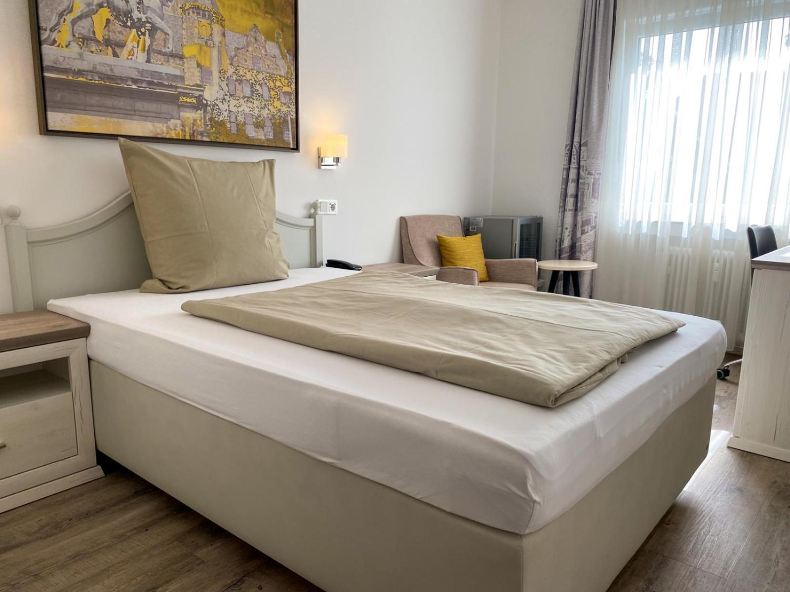 Hotel Angerland Garni ラーティンゲン エクステリア 写真